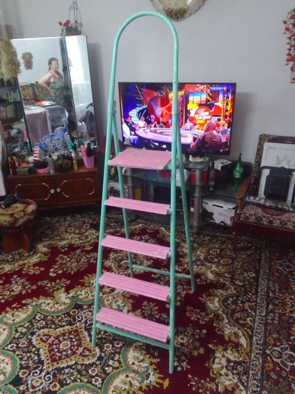 Продаётся лестница Продаётся лестница