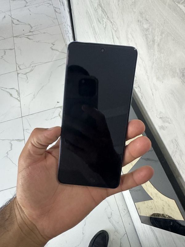 Huawei nova 9 se sotiladi.