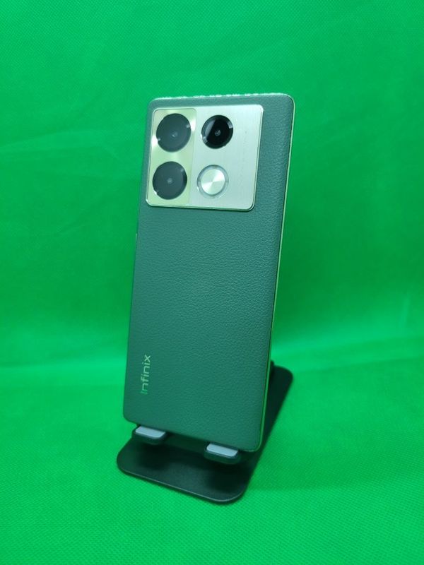 Infinix Hot 40Pro Infinix Hot 40Pro