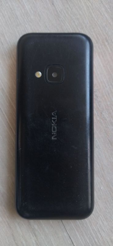 Nokia 5310 , batarikasi beton yaxshi turadi zaryadi. Nokia 5310 , batarikasi beton yaxshi turadi zaryadi.