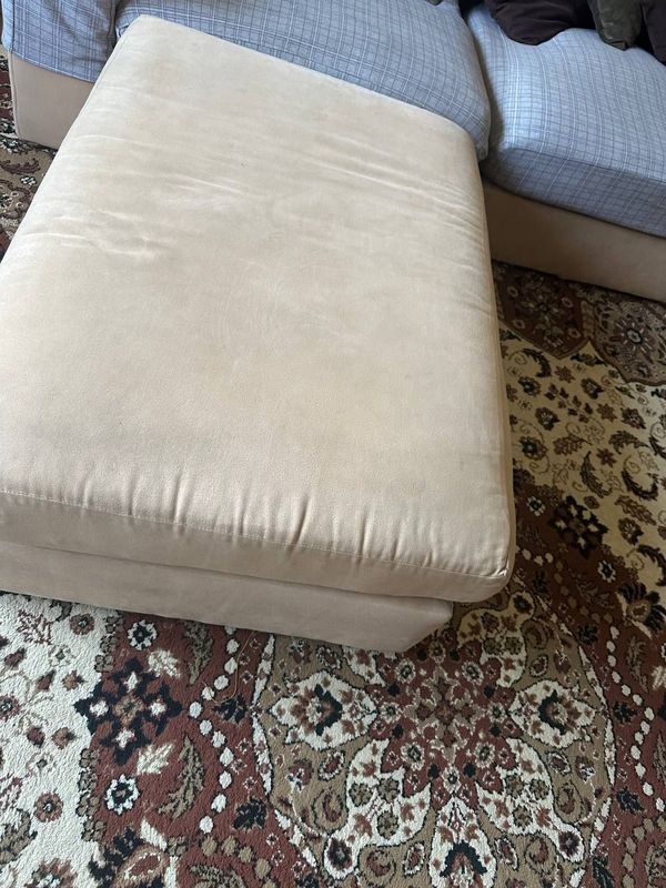 Holati, oʻrtacha 7 ta katta podushka 10 ha kichkina bor razmer katta