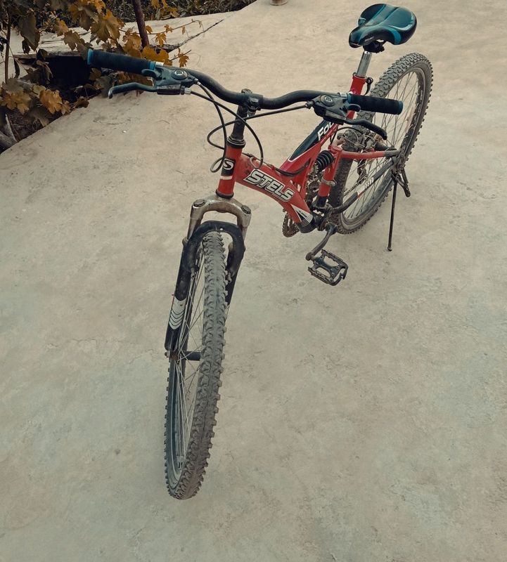 Velosiped sotiladi Velosiped sotiladi