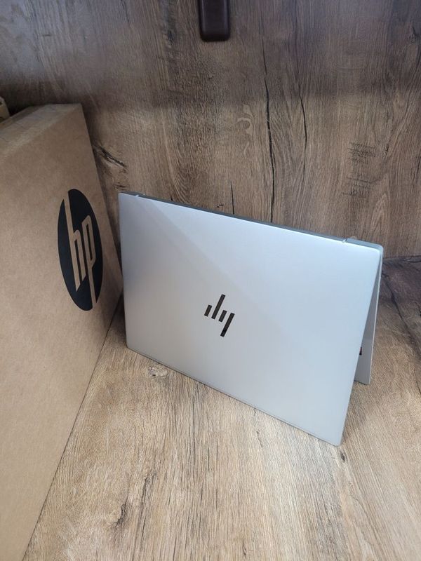 Hp Pavilion plus 14.0" QHD 2K OLED