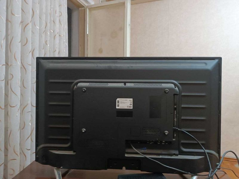продам телевизор Artel продам телевизор Artel