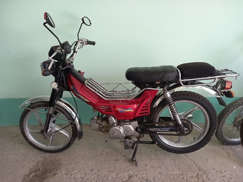 Lifan mopet sotiladi