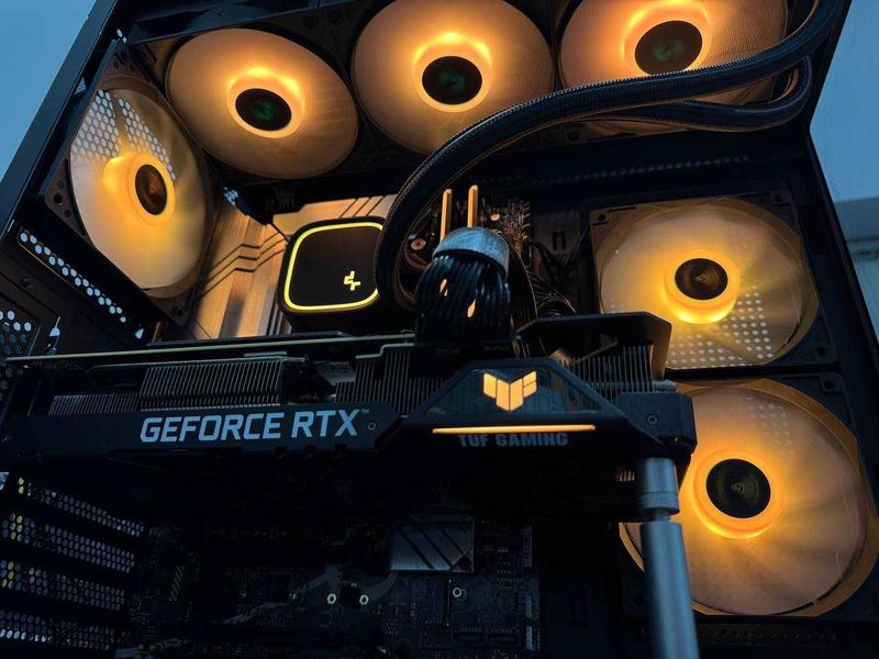 O'yinlar uchun Kuchli DDR5 Kompyuter