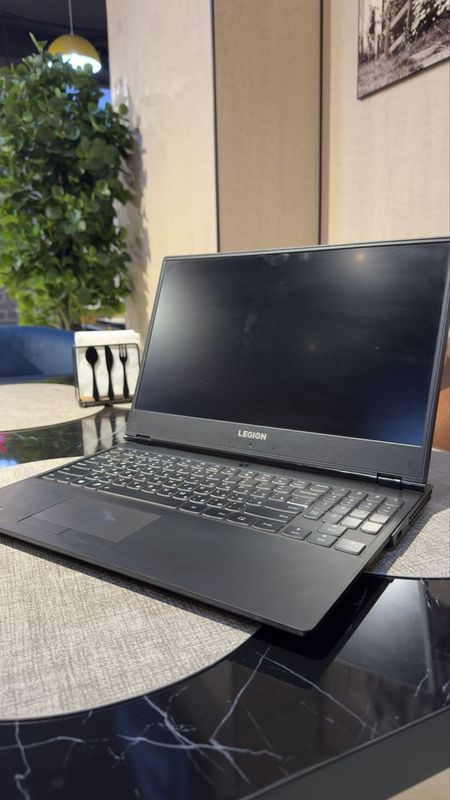 Lenovo legion noutbuk