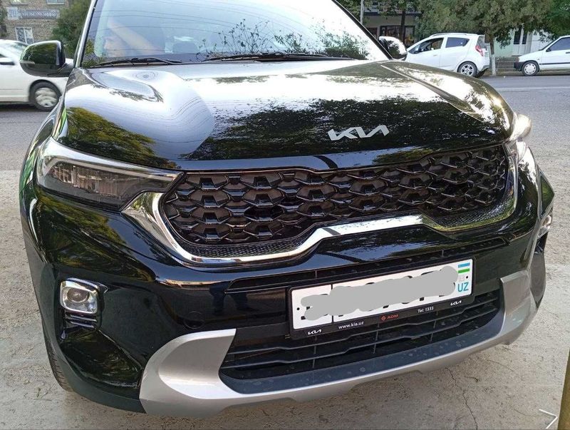 Kia Sonet Luxe Avtomat Kia Sonet Luxe Avtomat