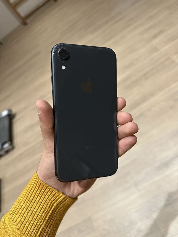 iPhone XR Black 128